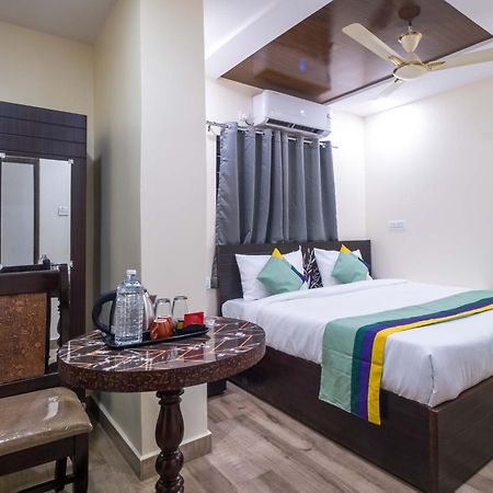 Treebo The Address Inn Mehdipatnam Hyderabad Esterno foto